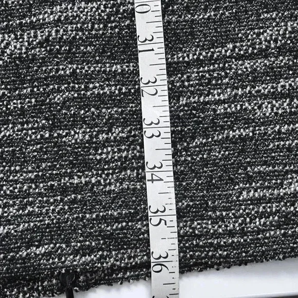 Banana  Republic Boucle Sheath Dress Size 6 Petite Black White - Picture 13 of 13